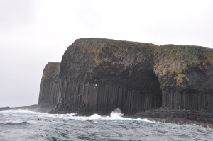 Fingles cave approaches